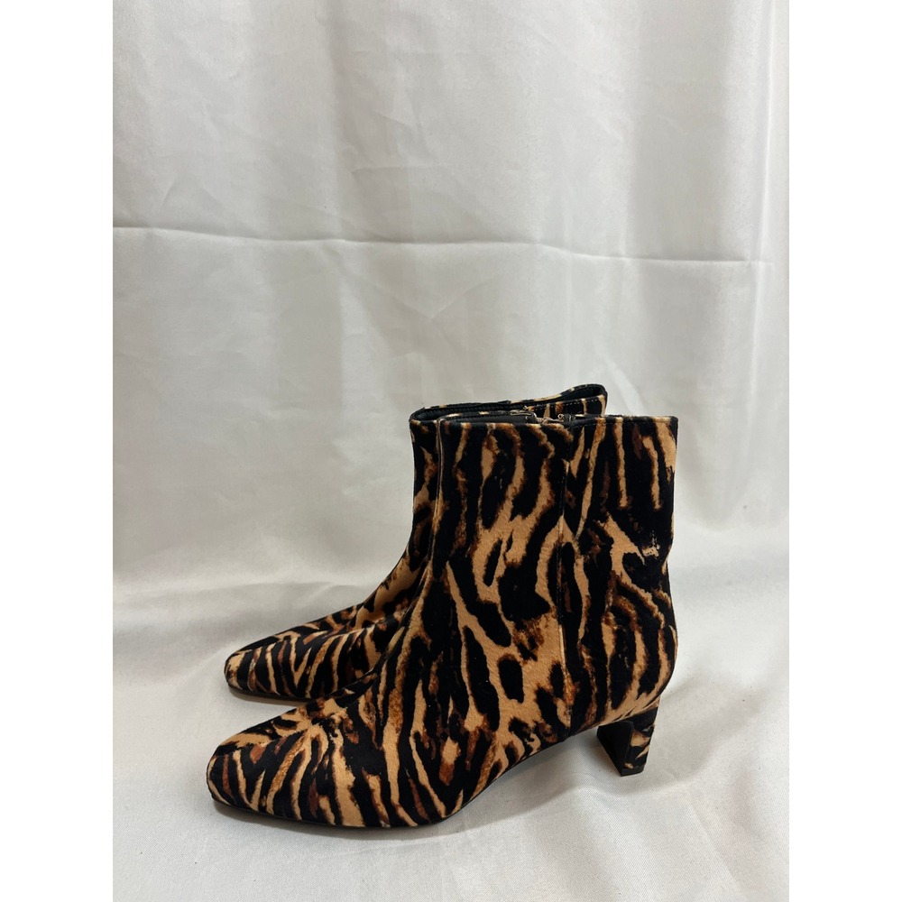 A New Day Womens Animal Print Ankle Boots Kitten Heel Tiger Stripe Brown 6.5‎